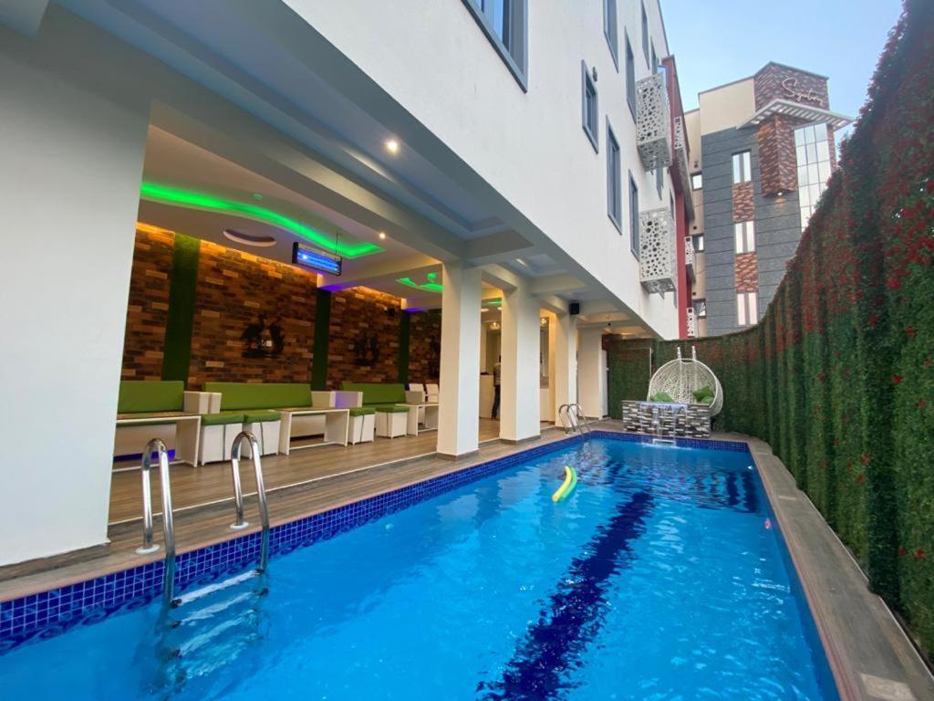 God'S Touch Apartments Signature Lagos Buitenkant foto