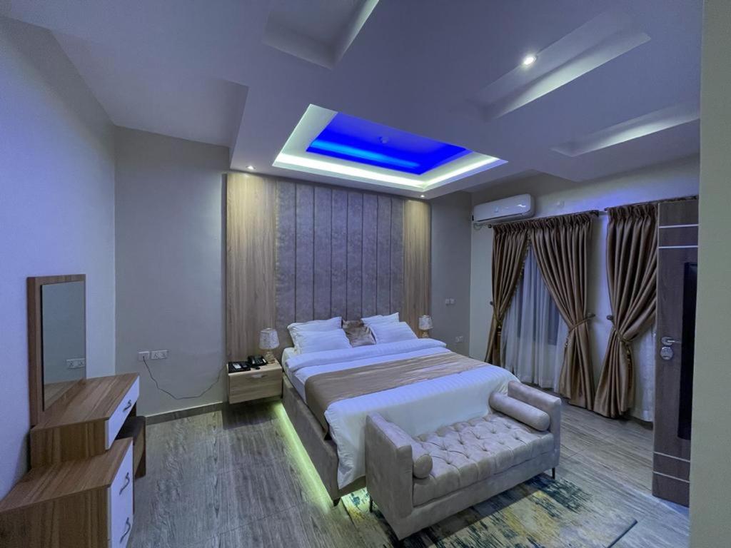 God'S Touch Apartments Signature Lagos Buitenkant foto
