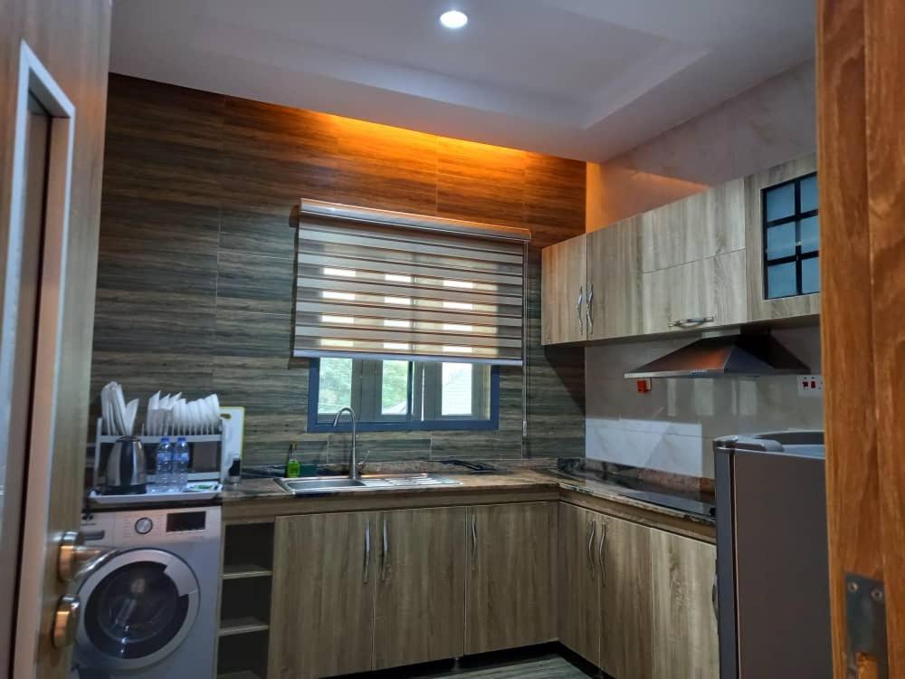 God'S Touch Apartments Signature Lagos Buitenkant foto