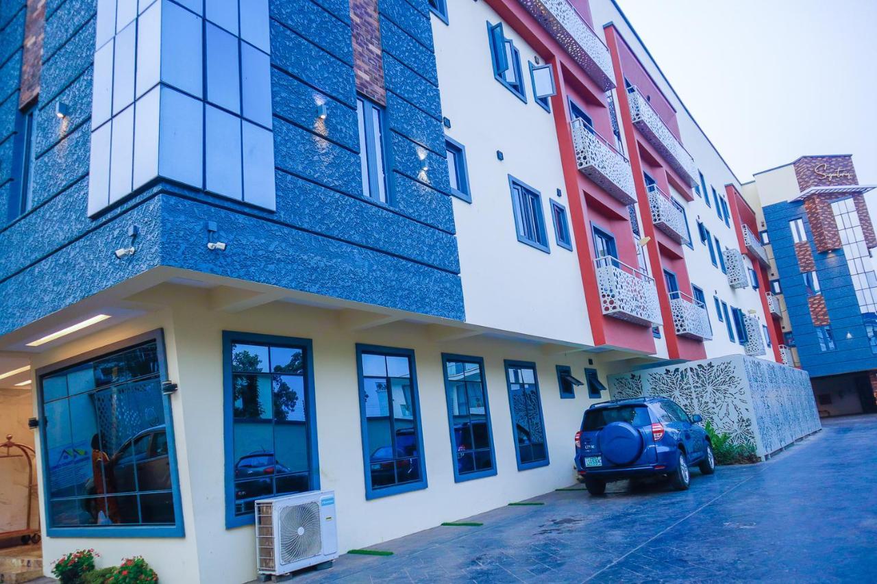 God'S Touch Apartments Signature Lagos Buitenkant foto